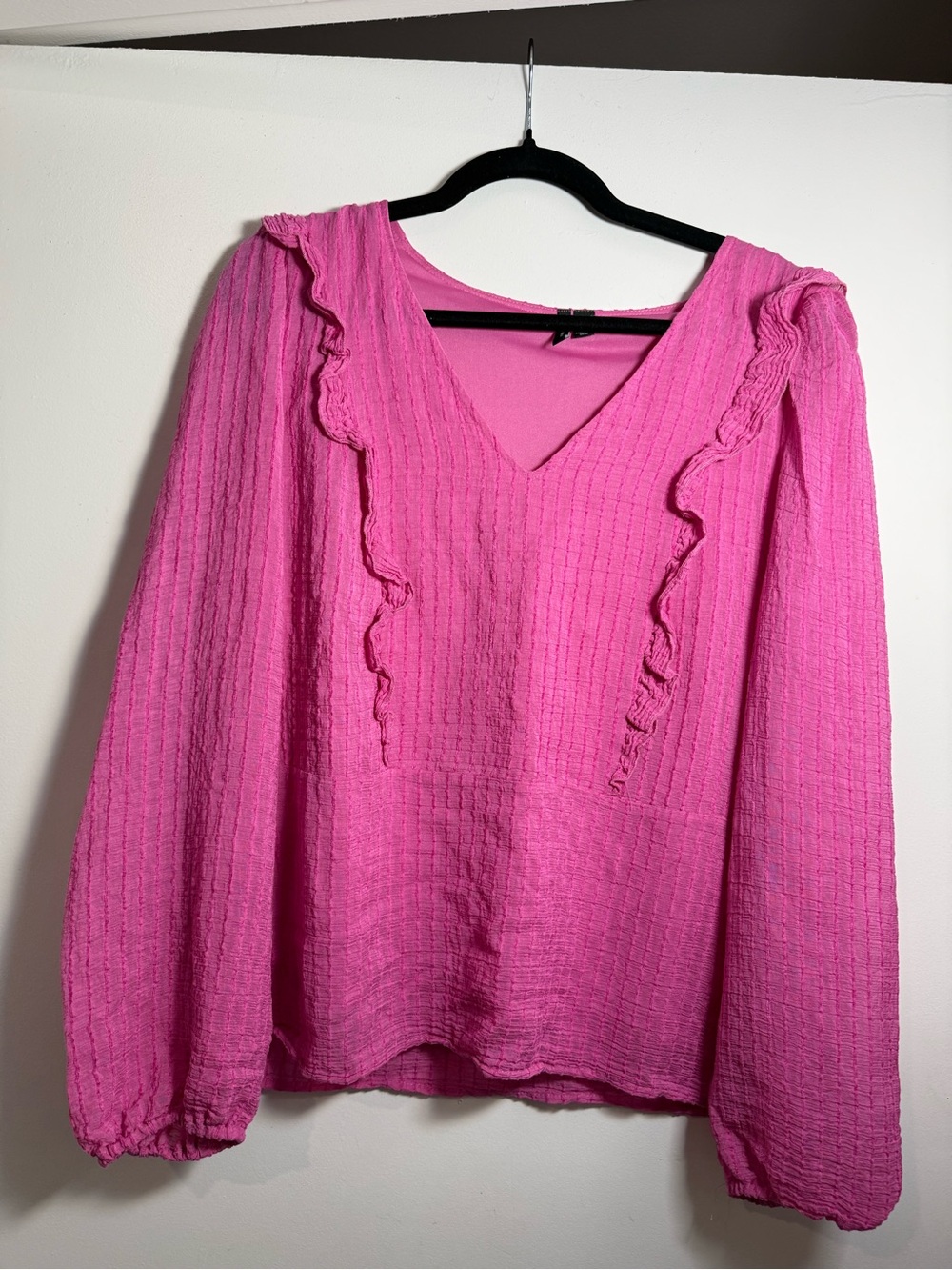 Vero Moda Hot Pink V-Neck Ruffle Textured Blouse